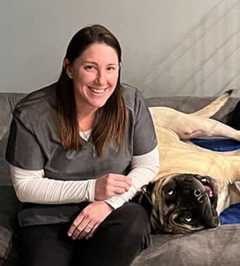 Dr. Jen Krawchuk Dr. Jen Krawchuk